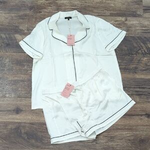 NWT Quince Elegant Silk Pajama Set Button Down Shirt And Shorts Set XL